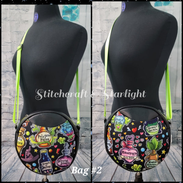 HP Potions - Magdalena Circle Crossbody Bag